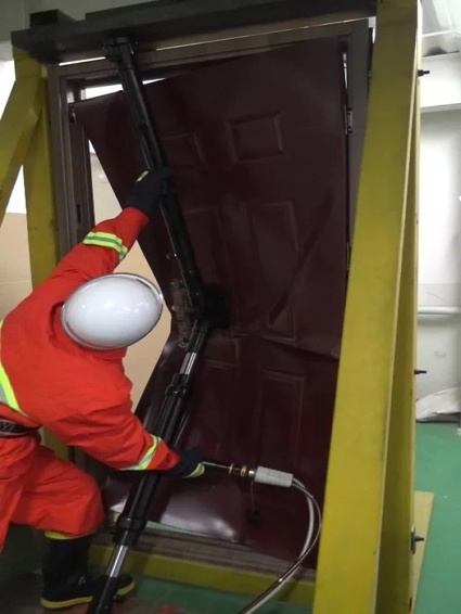 91蜜桃成品人视频入口