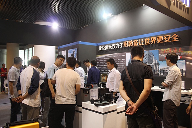 91蜜桃成品人视频入口