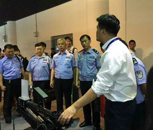 91蜜桃成品人视频入口