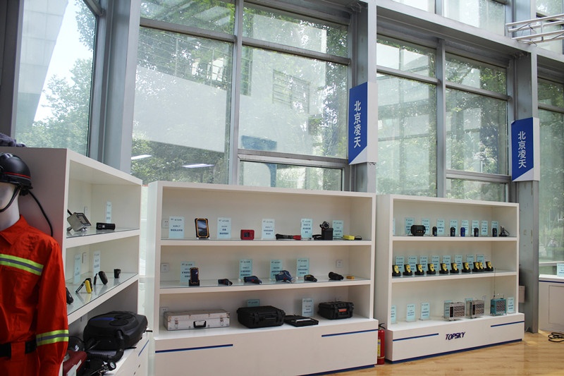 91蜜桃成品人视频入口