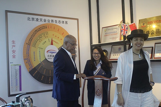 91蜜桃成品人视频入口