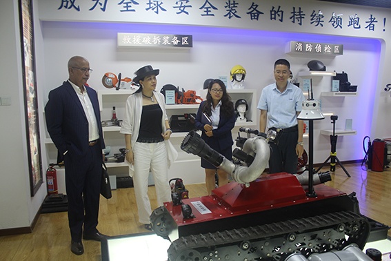 91蜜桃成品人视频入口