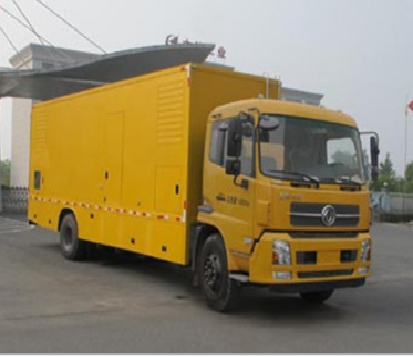 大流量排水抢险车