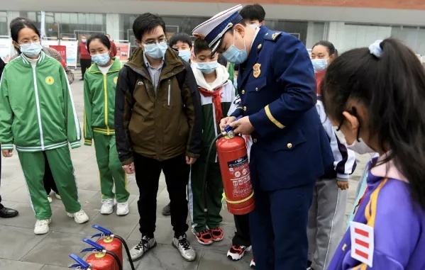 91蜜桃成品人视频入口