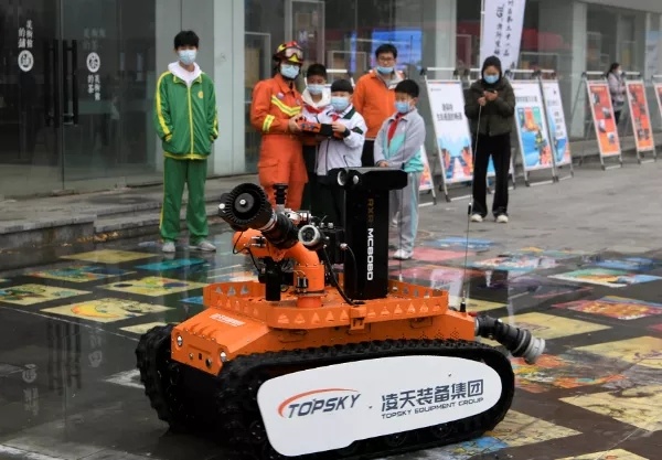 91蜜桃成品人视频入口