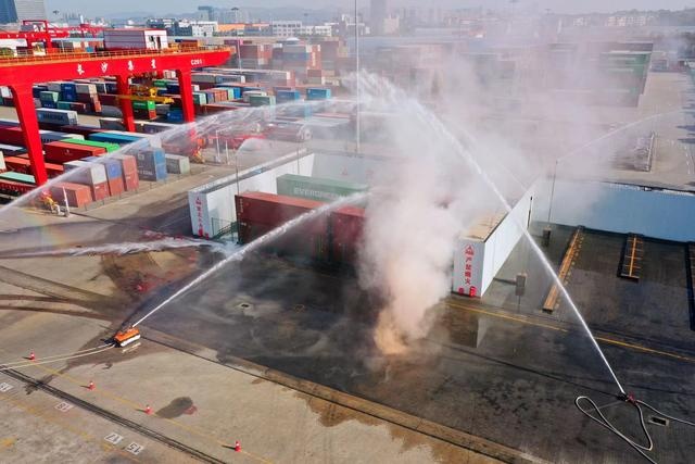 91蜜桃成品人视频入口