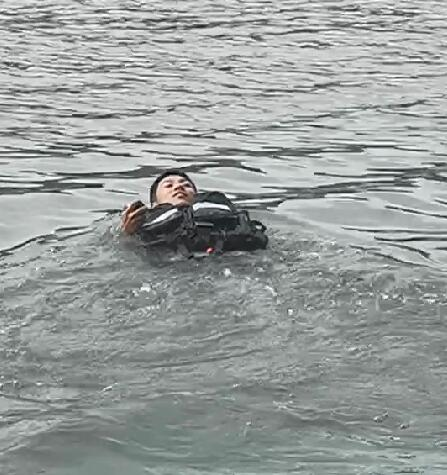 91蜜桃成品人视频入口